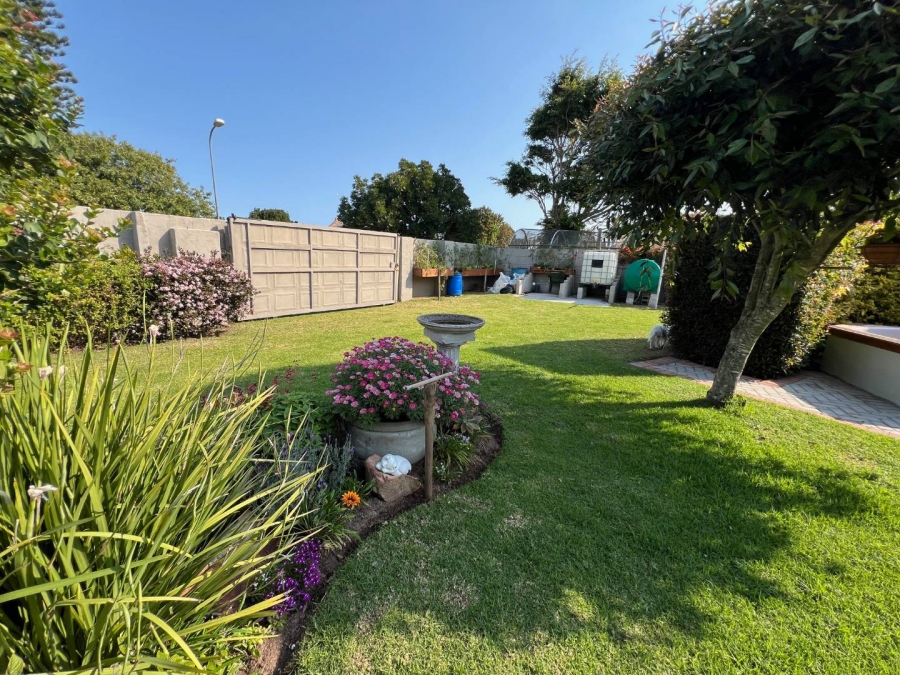 3 Bedroom Property for Sale in Greenshields Park Eastern Cape